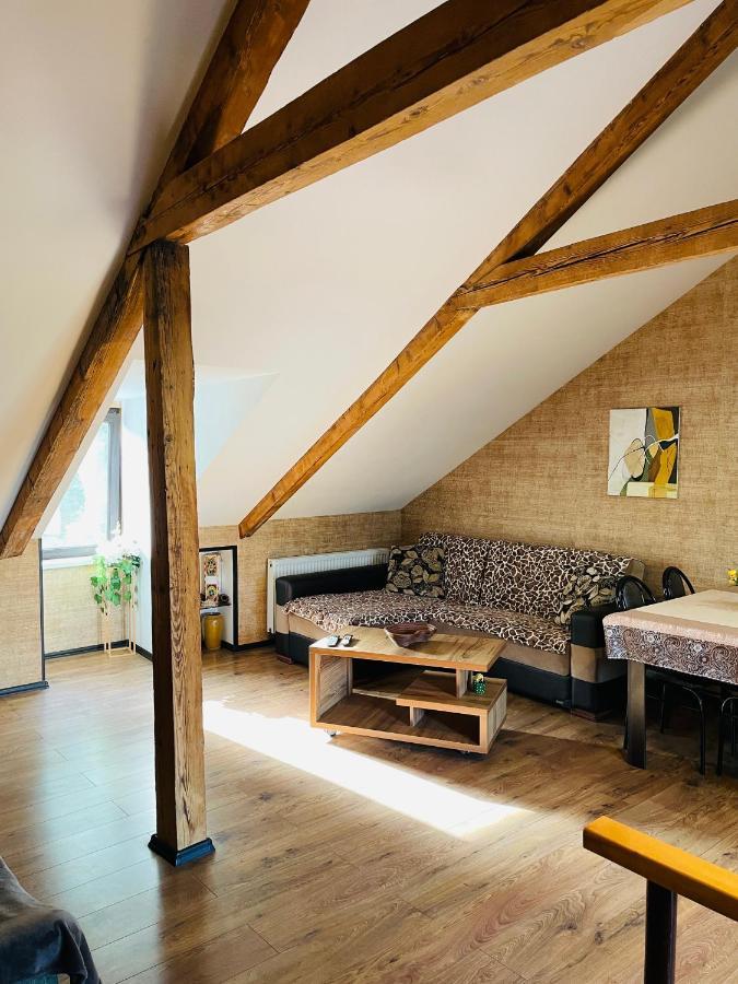 Beautiful Apartment On Atoneli Tbilisi Exterior foto